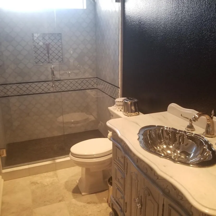 Professional plumbing work and bathroom remodeling in East Peoria